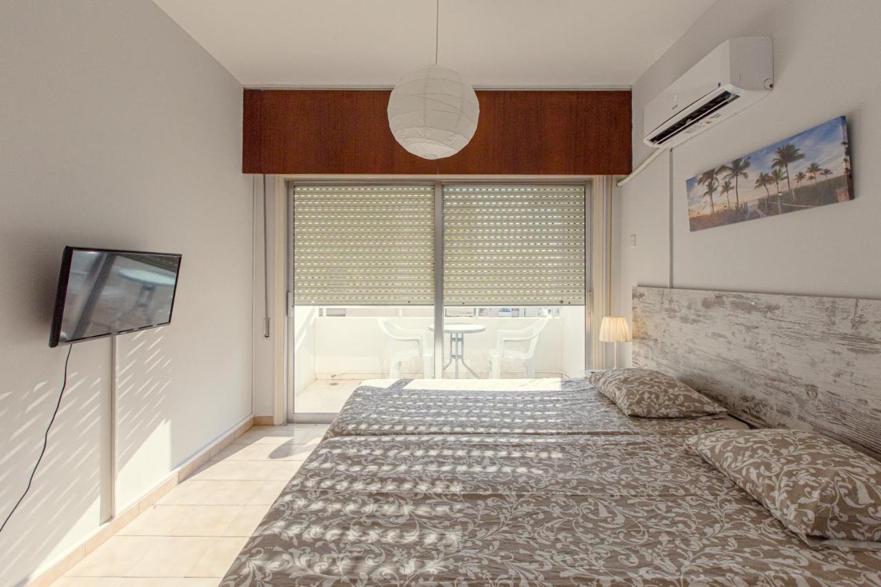 Furnished Seafront Studio 拉纳卡 外观 照片