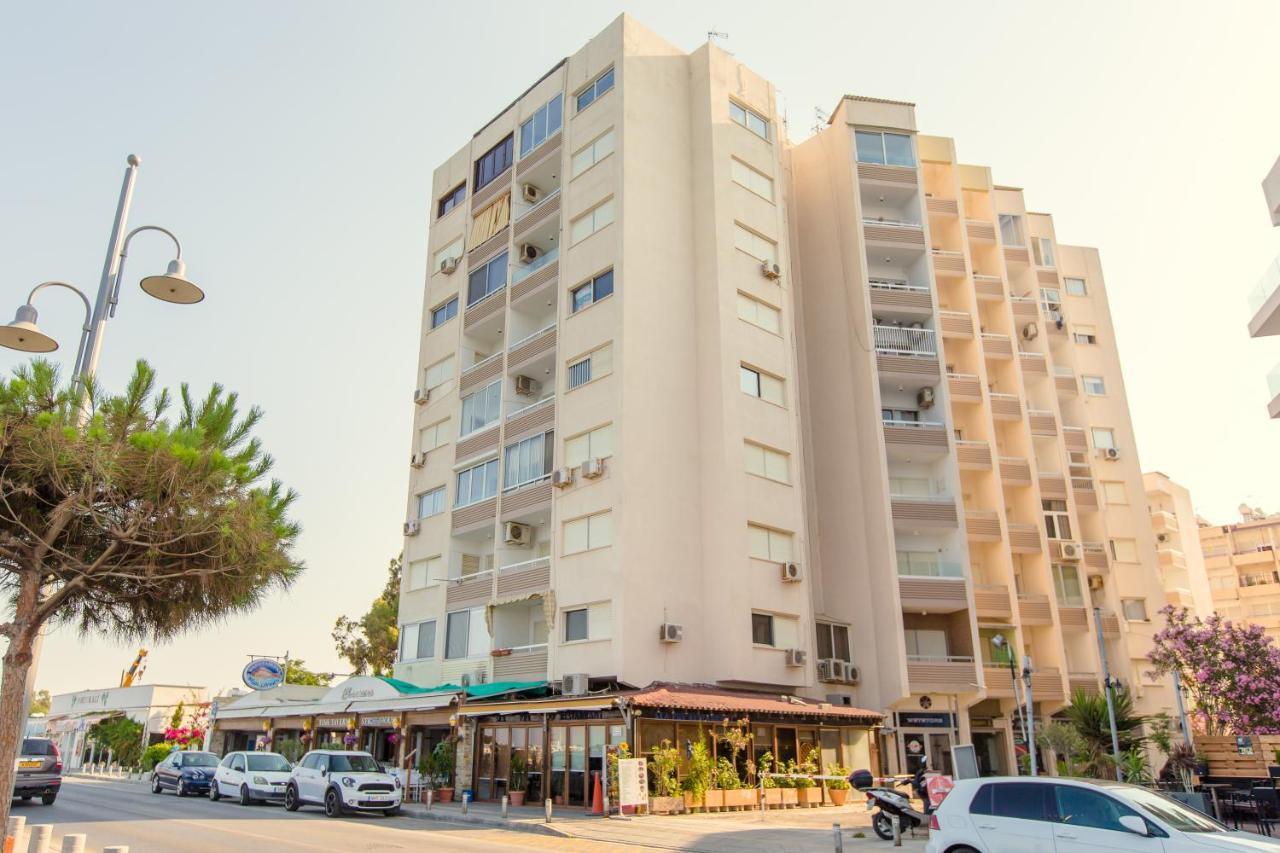 Furnished Seafront Studio 拉纳卡 外观 照片